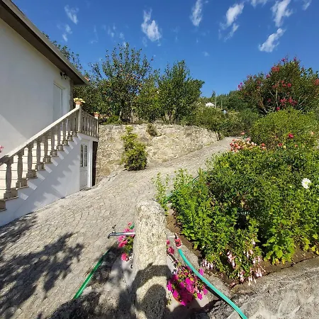 Castelo Dos Sonhos Valadares (Viseu)