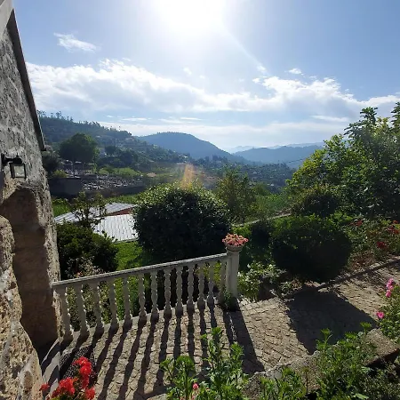 Castelo Dos Sonhos * Valadares (Viseu)