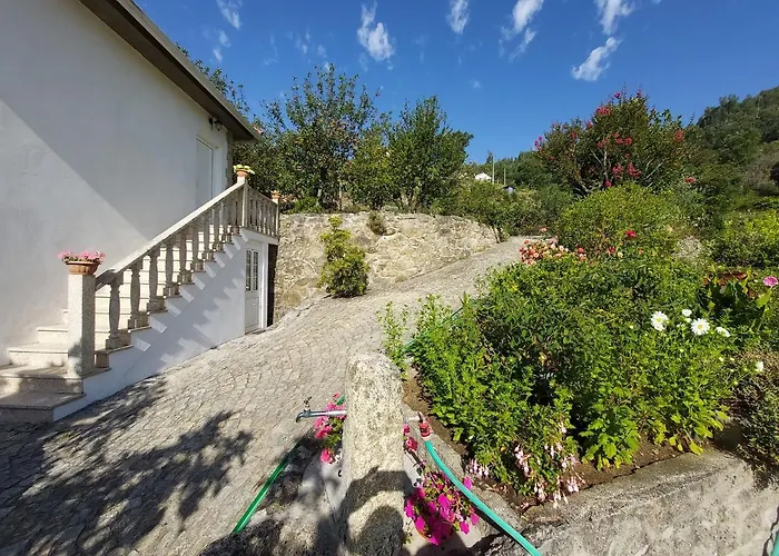 Castelo Dos Sonhos Valadares (Viseu)