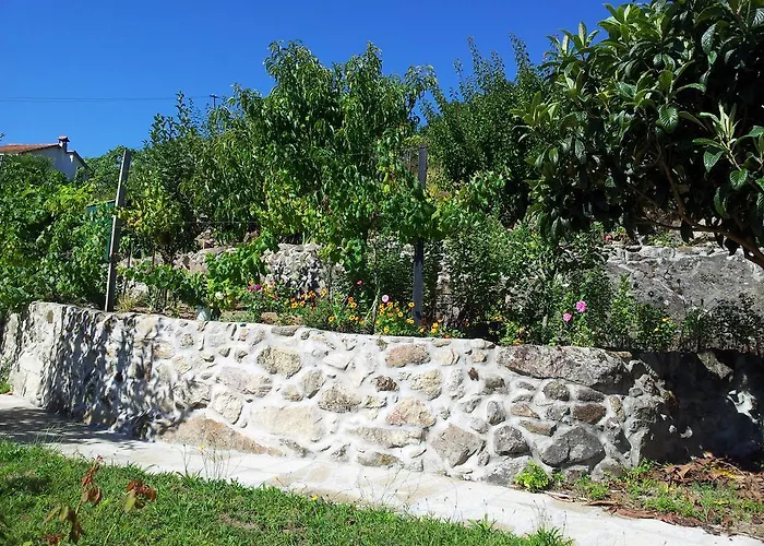 Castelo Dos Sonhos Valadares (Viseu)
