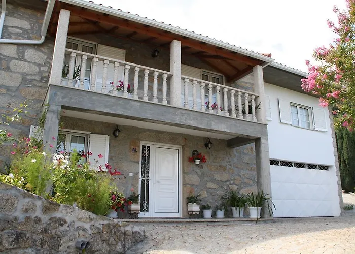 Konukevi Castelo Dos Sonhos 3*